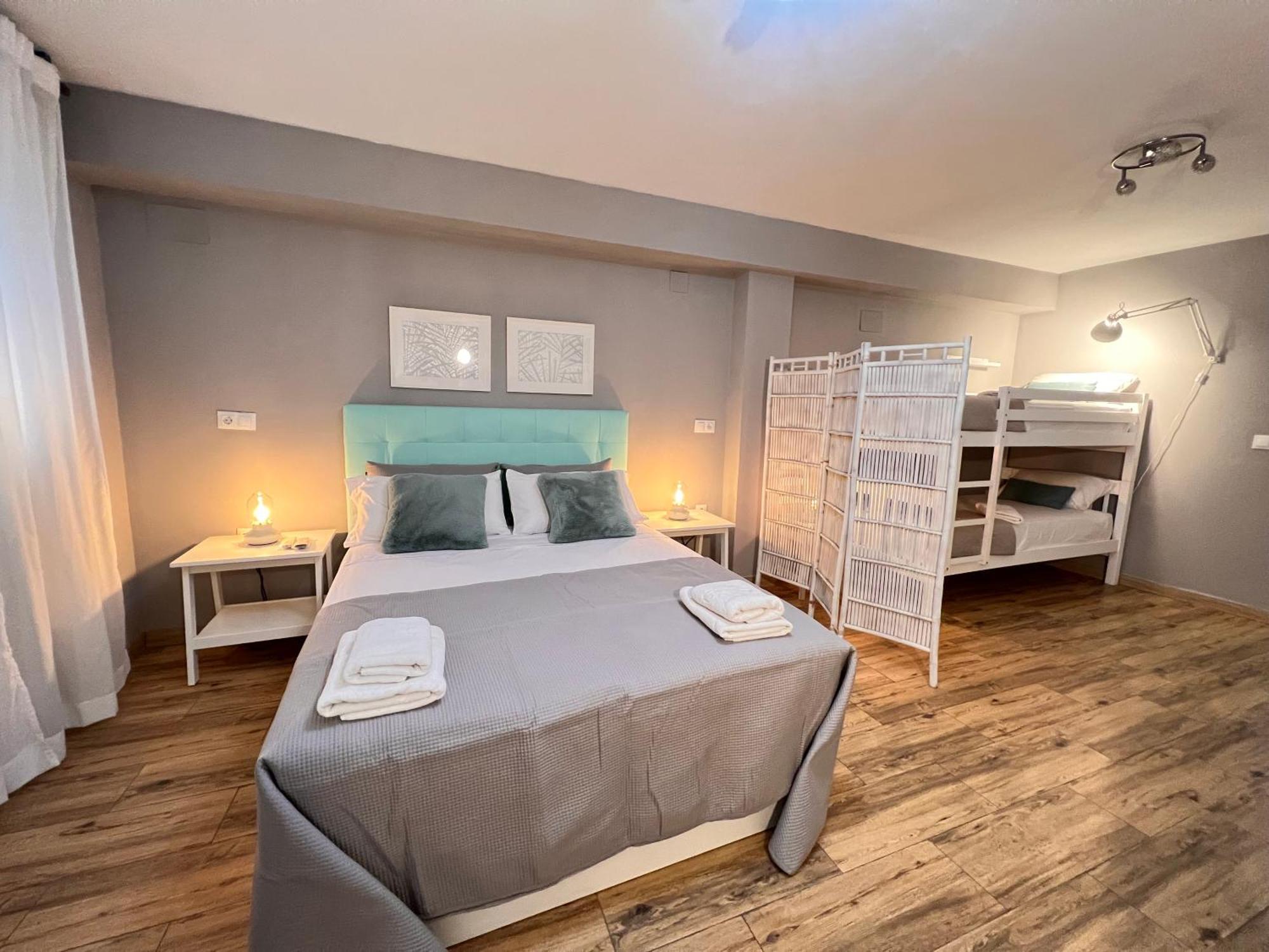 Nuestra Casita De Marmoles Parking Incluido 2 Bicis Gratis Apartment Malaga Ngoại thất bức ảnh